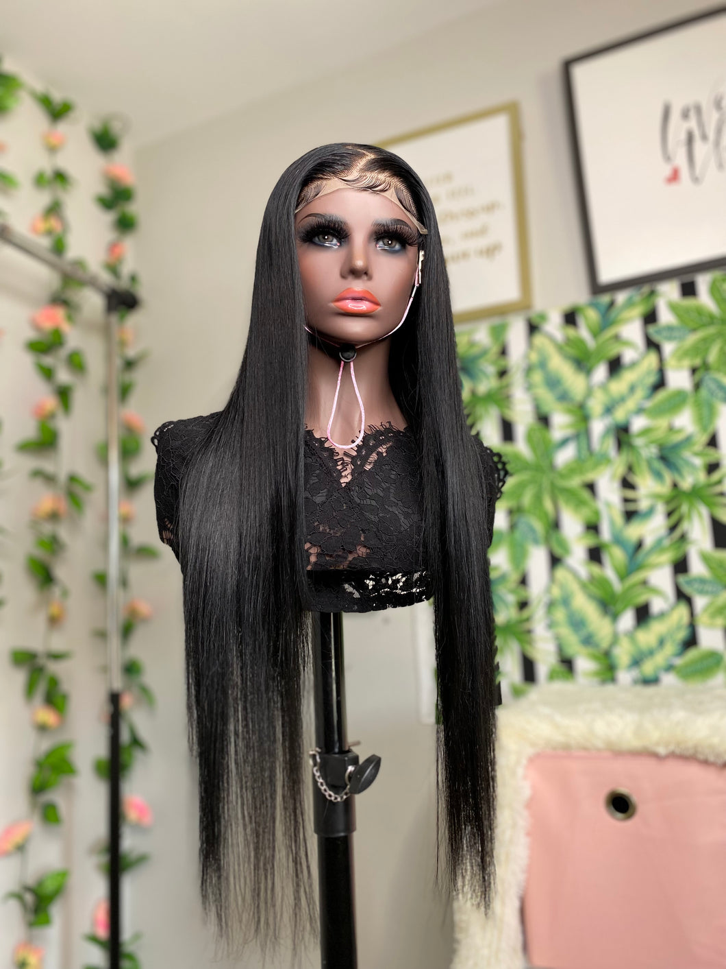 KIM (Pre-Order)